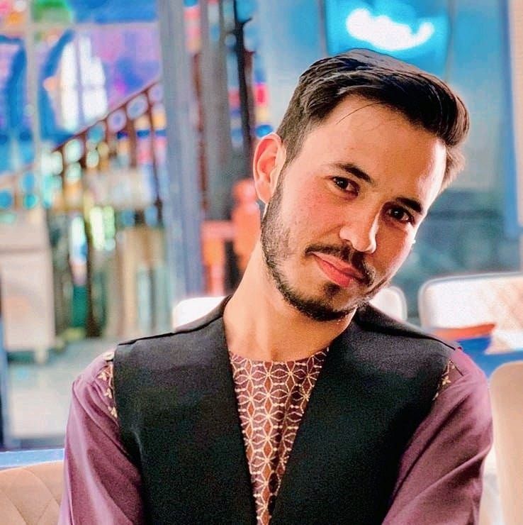 نور آقا احسانی